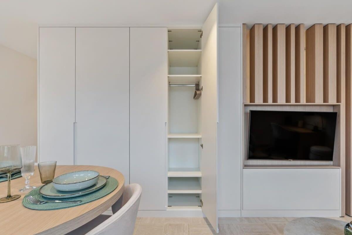 Modern Studio With King Bed, Walk To Attractions لوكسمبورغ المظهر الخارجي الصورة